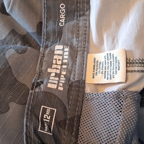 Urban Pipeline boys size 12 camo cargo shorts New - Picture 5 of 7